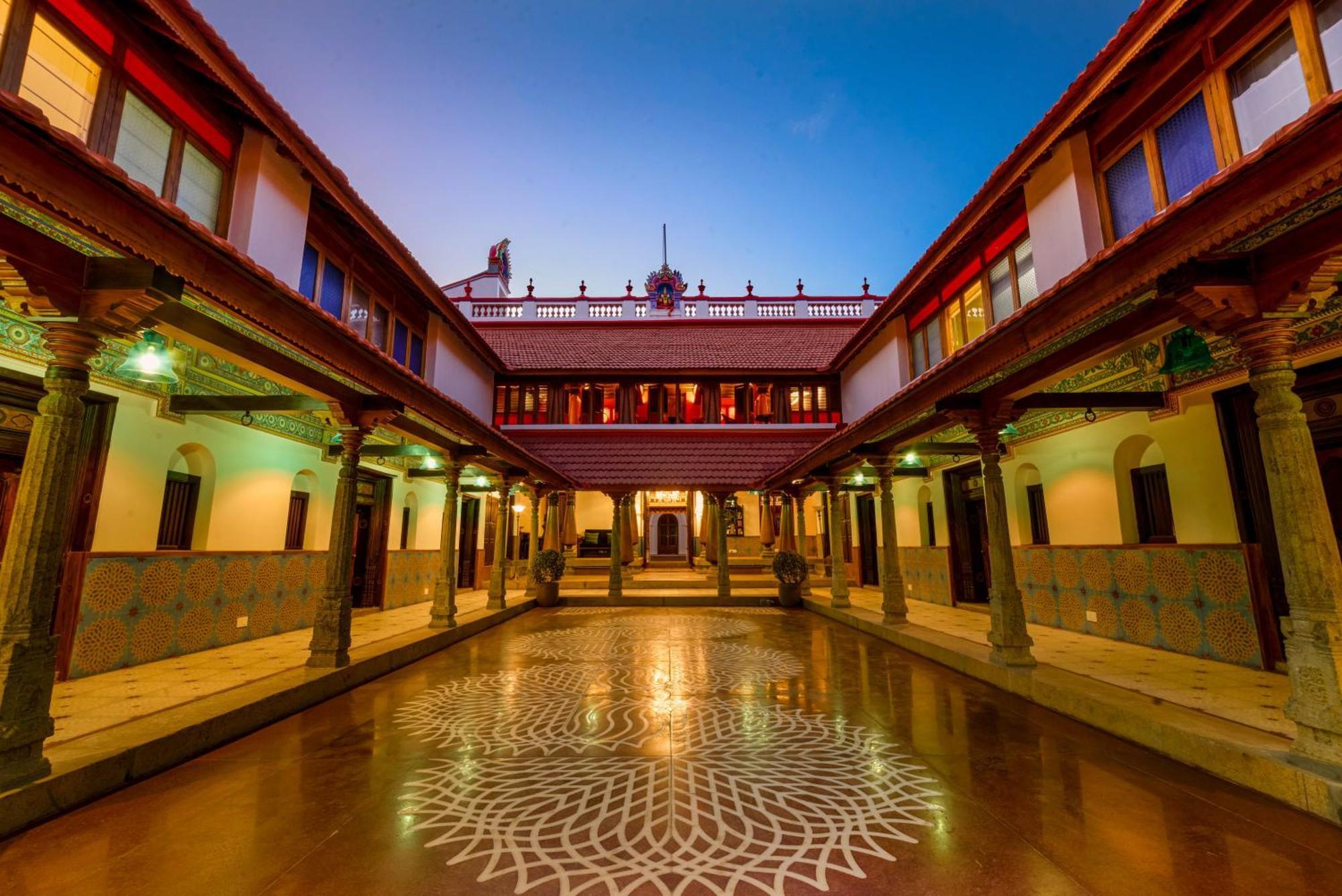 The Lotus Palace Chettinad Karaikkudi Εξωτερικό φωτογραφία
